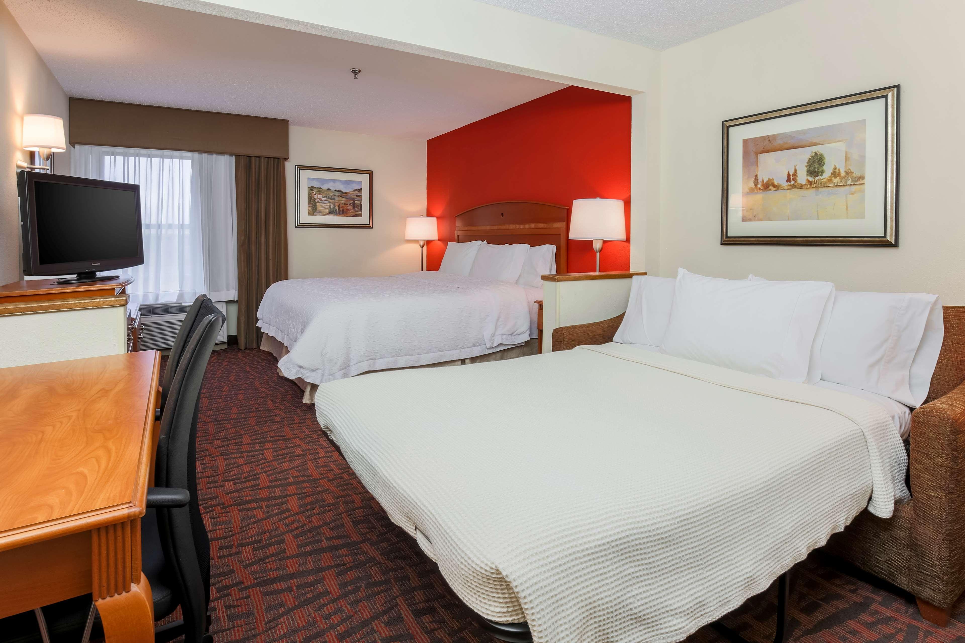 Hampton Inn Dayton Fairborn Wright Patterson Afb Exterior photo