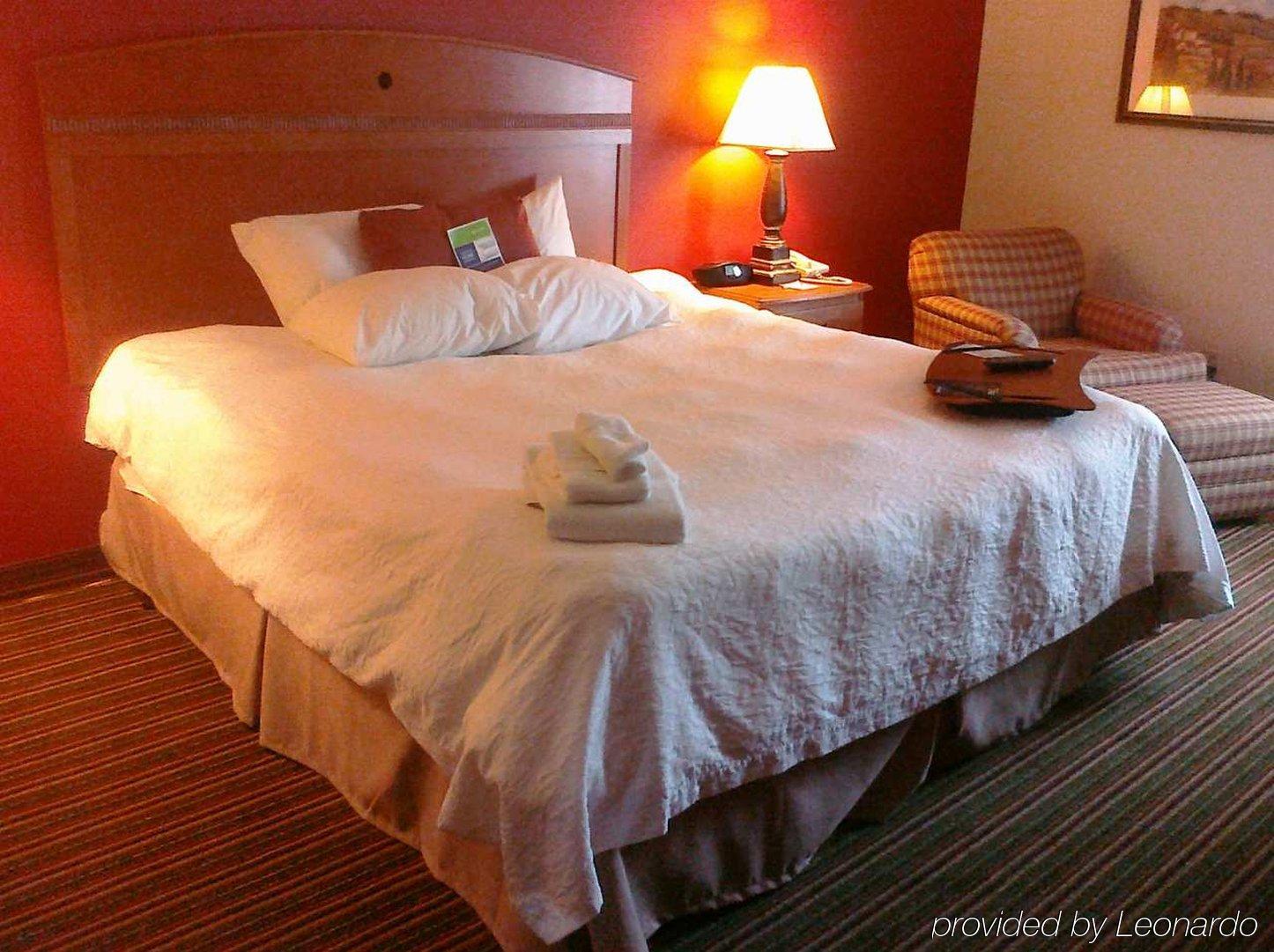 Hampton Inn Dayton Fairborn Wright Patterson Afb Room photo