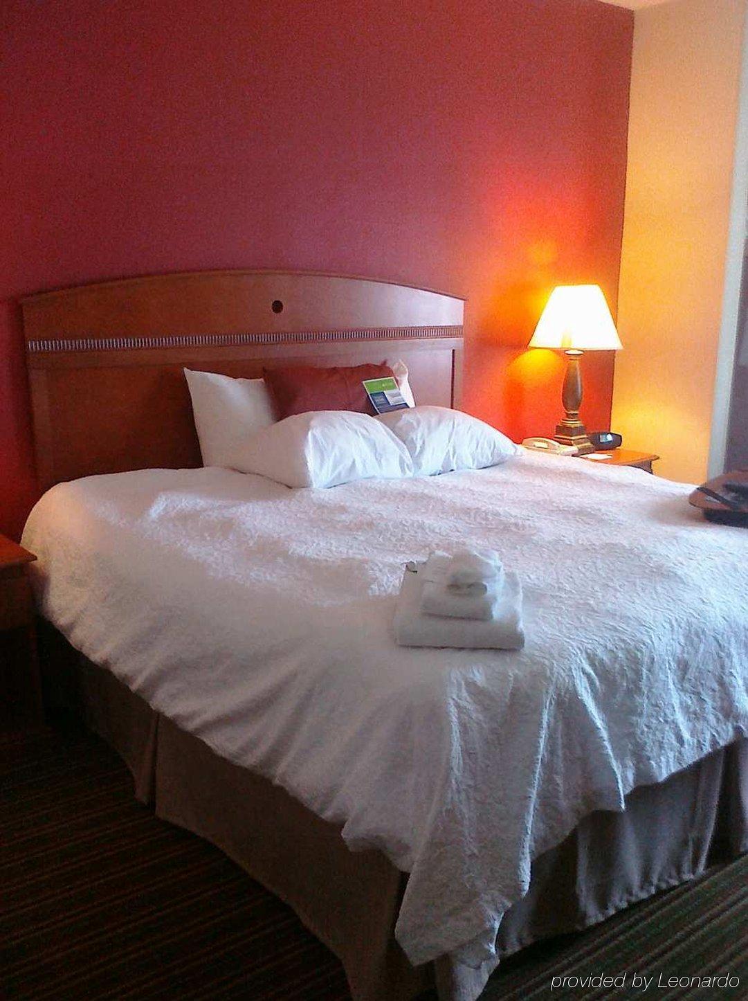 Hampton Inn Dayton Fairborn Wright Patterson Afb Room photo