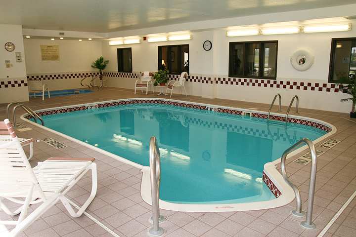 Hampton Inn Dayton Fairborn Wright Patterson Afb Exterior photo